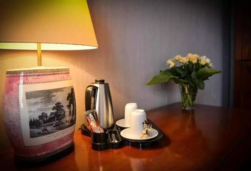 デラックスルーム, Komoda Club Residence