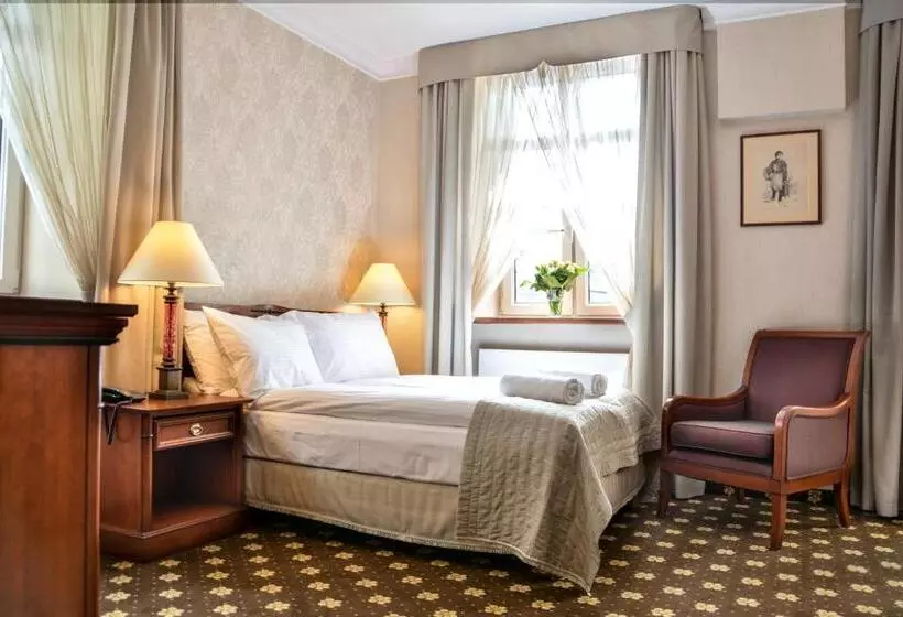 シングルデラックスルーム, Komoda Club Residence