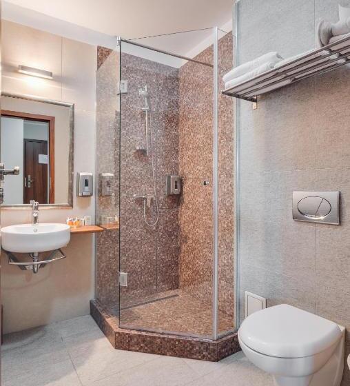 Номер Стандарт, Meridian