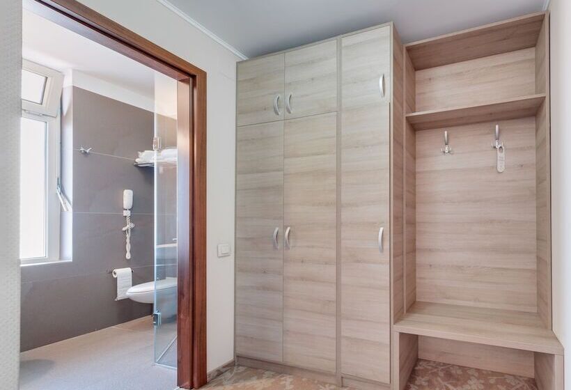 Номер Стандарт, Meridian