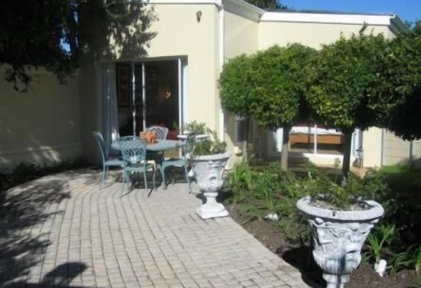 1间卧室的房子, Navona Constantia Guest Cottage