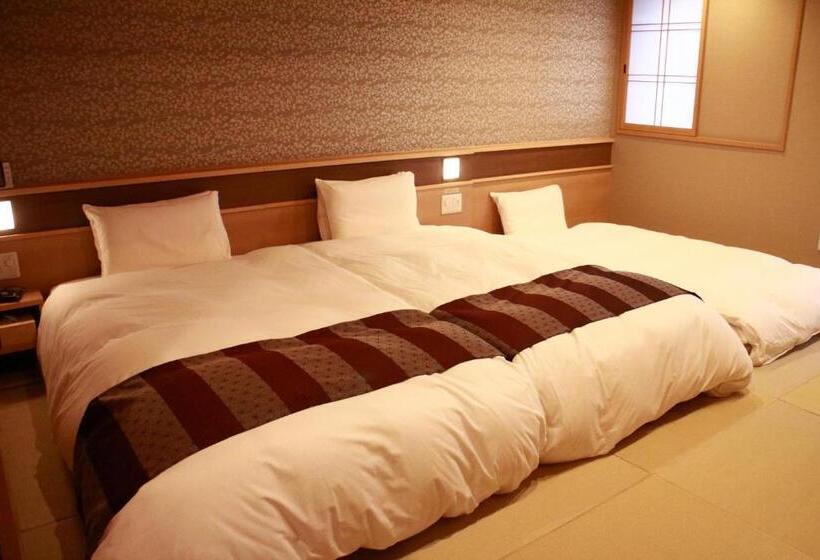 Четырехместный Номер Стандарт, Onyado Nono Namba Natural Hot Spring