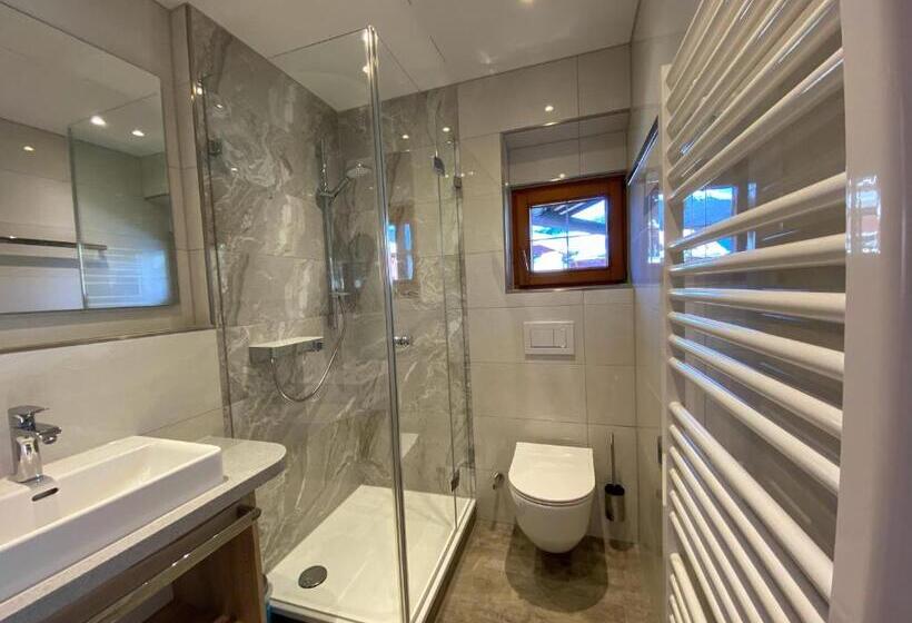 شقة غرفة واحدة, Gatterhof