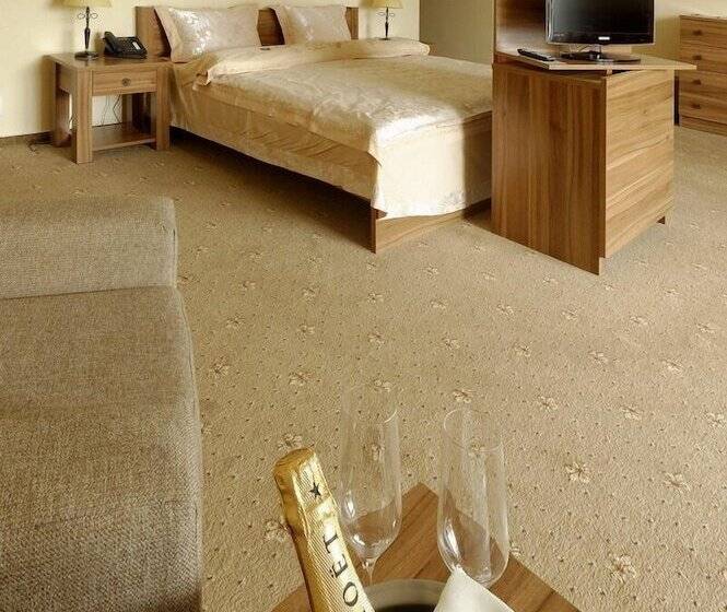 غرفة ديلوكس, Solisko