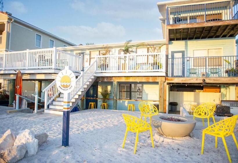 إستوديو قياسى مطل على البحر, Sunburst Inn