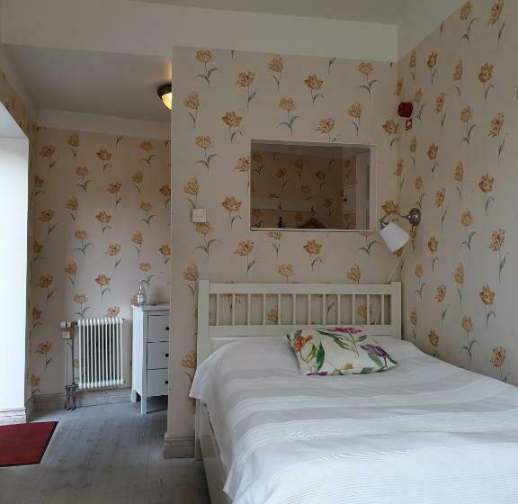 标准单人间, Lilla Hotellet