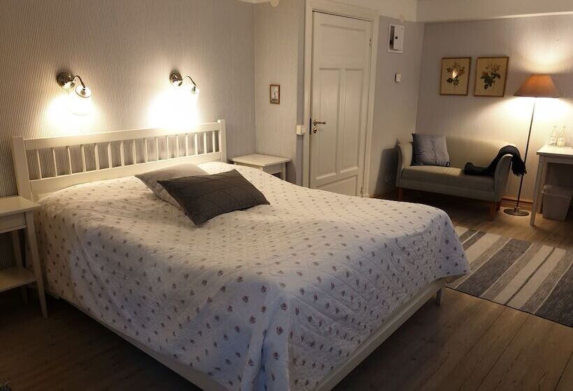 标准间, Lilla Hotellet