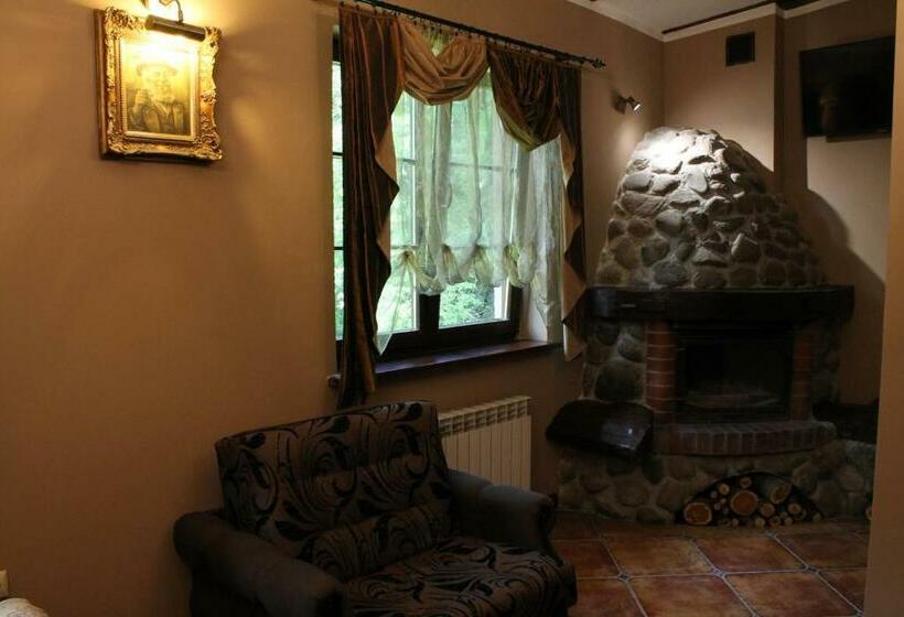 Номер Economy, Motel Tower