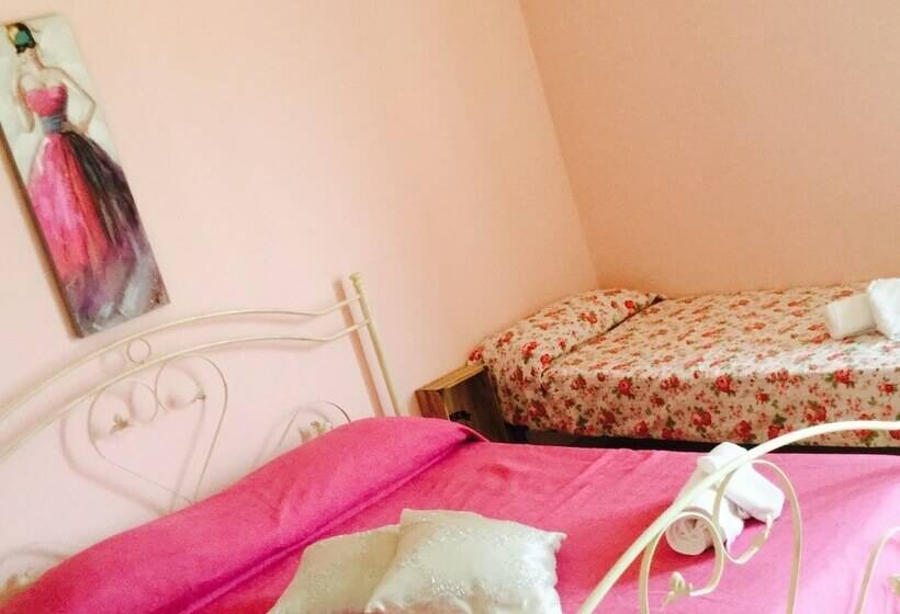 コンフォートトリプルルーム, Guesthouse Villa Kaos