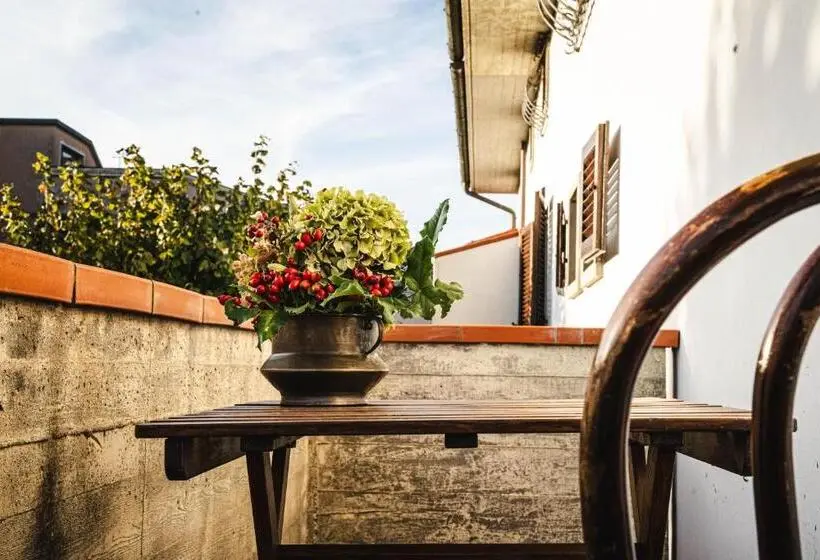バス共有のスタンダードルーム, B&b Colle Vignoni