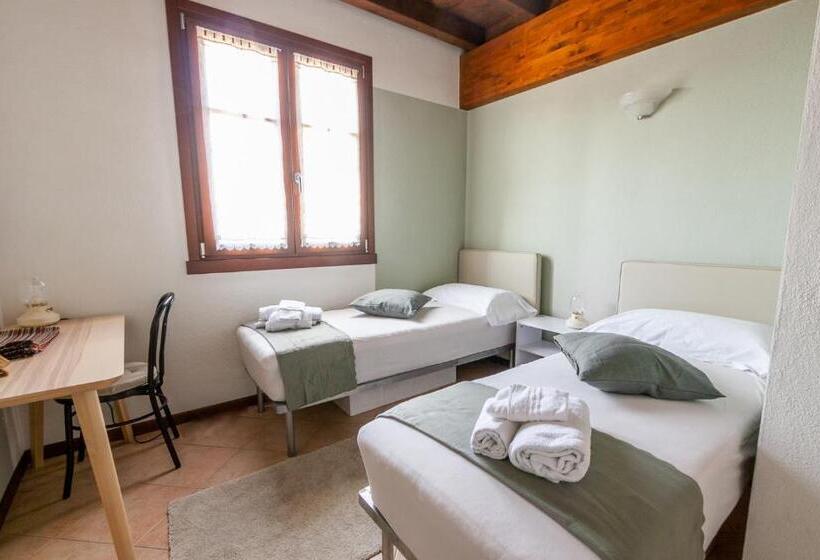 דירה בת חדר שינה 1 עם מרפסת, Lugana Resort & Sporting Club Sermana Village