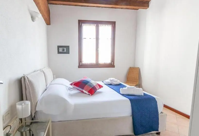 Huoneisto 1 Makuuhuone Parveke, Lugana Resort & Sporting Club   Sermana Village