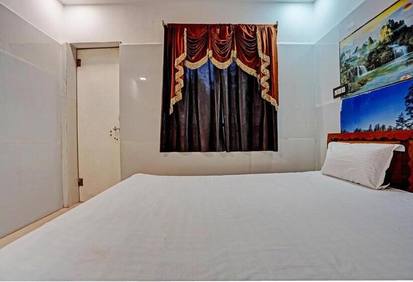 Quarto Triplo Deluxe, Oyo Hotel Surya Dev