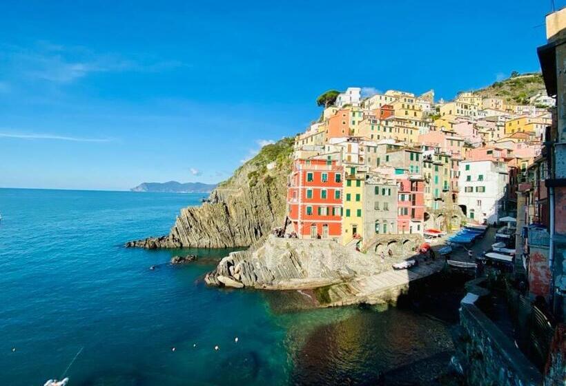 آپارتمان 1 خوابه با بالکن, Al Castello 1