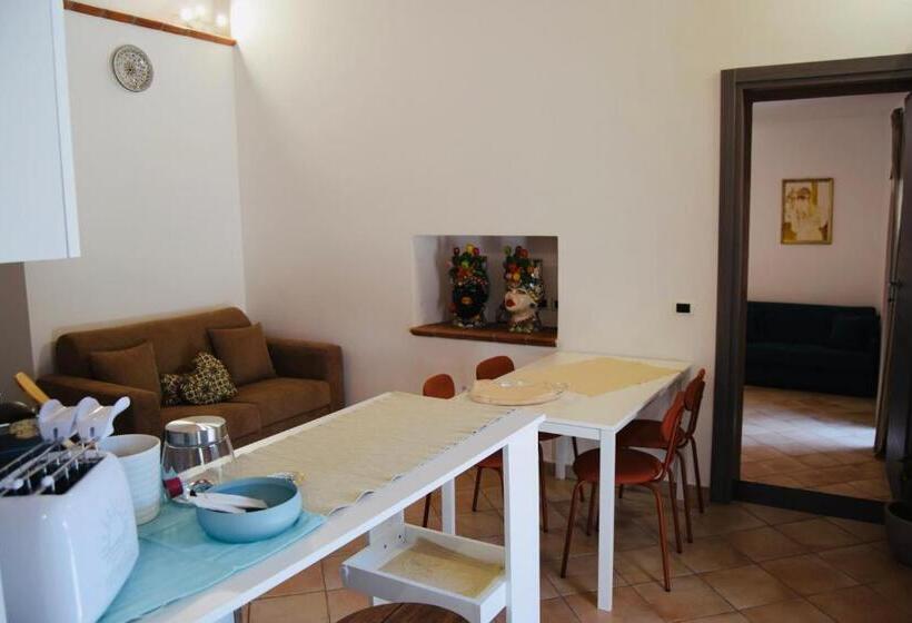 デラックスルーム, Casa Vacanze Vicolo Palaù