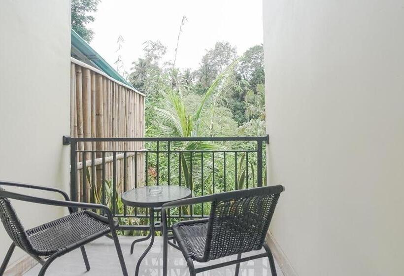 חדר סטנדרט עם מרפסת, Giri Krisna Guest House