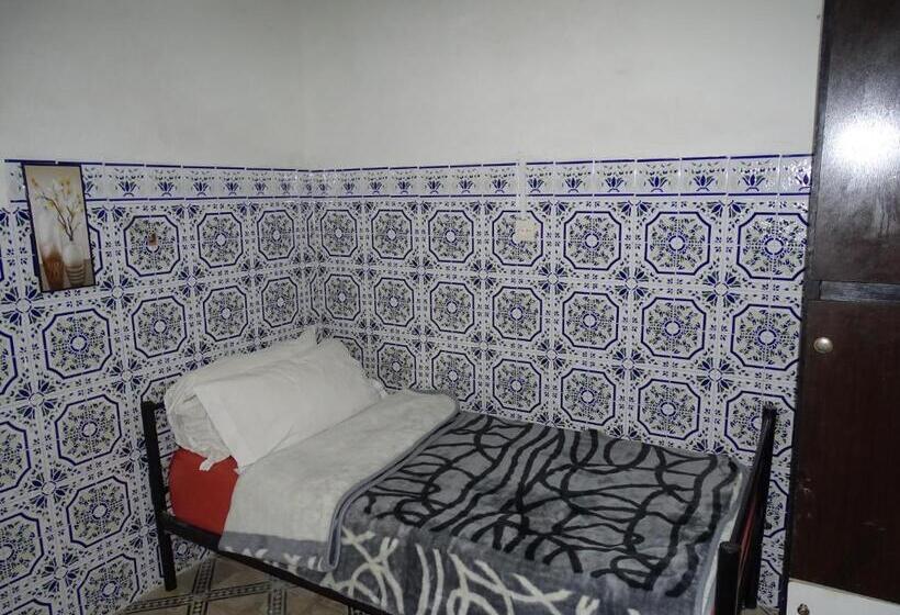 اتاق استاندارد سه نفره, Riad Amimi Fes