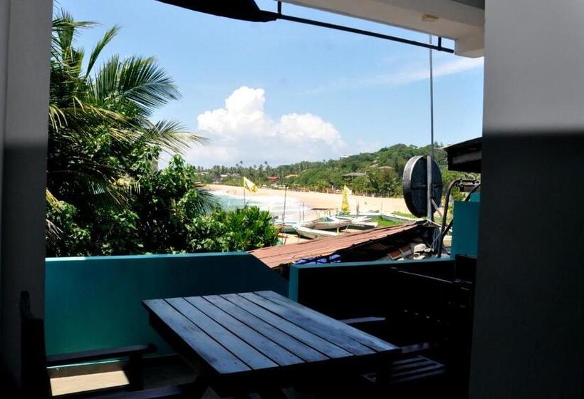 غرفة قياسية مطلّة علي البحر مزوَّدة بشُرفة, The Ocean