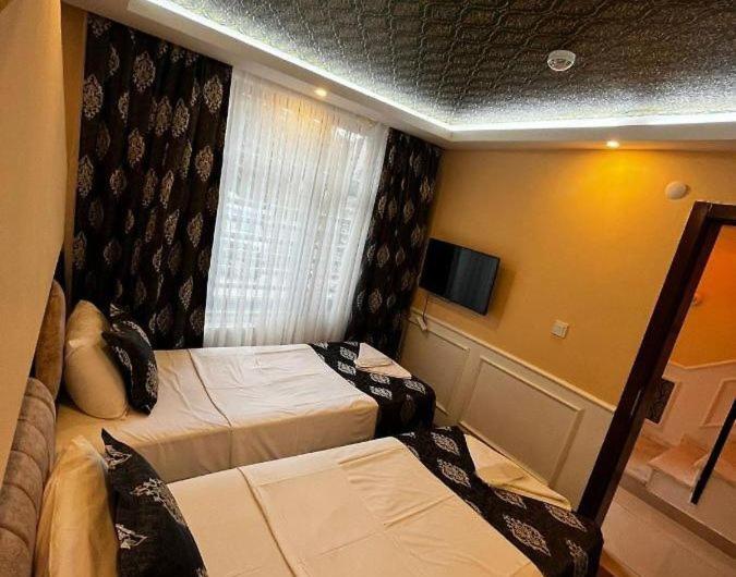 Quarto Familiar Deluxe, Blue Class Apart