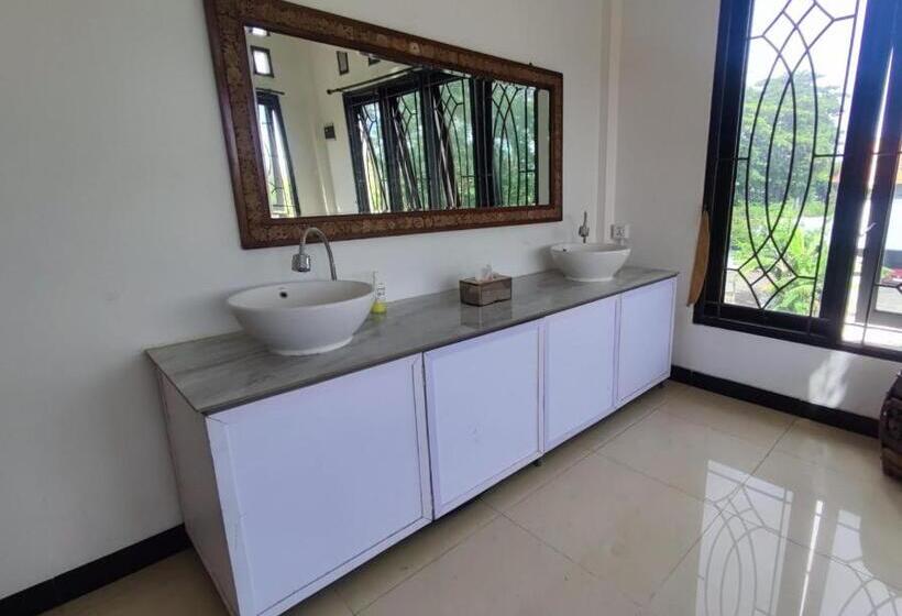 Номер Стандарт Совместная Ванная, Fora Capsule Hostel Tuban Kuta Bali