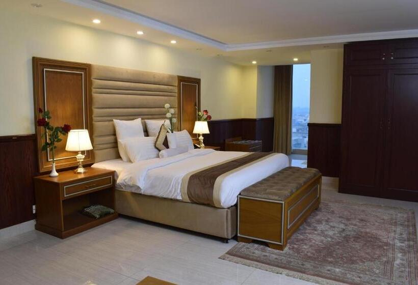 جناح عائلي, Al Nafoura