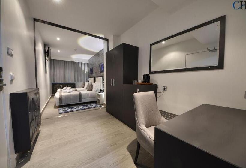 اتاق استاندارد, Chaker