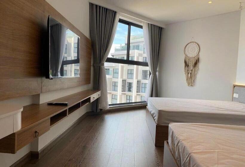 اتاق استاندارد چهار تخته با چشمانداز دریا, Moon Apec Mandala Mũi Né