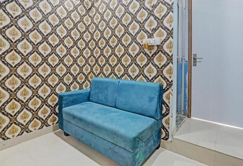 Triple Classic Room, Oyo Flagship Bhoomi Palace