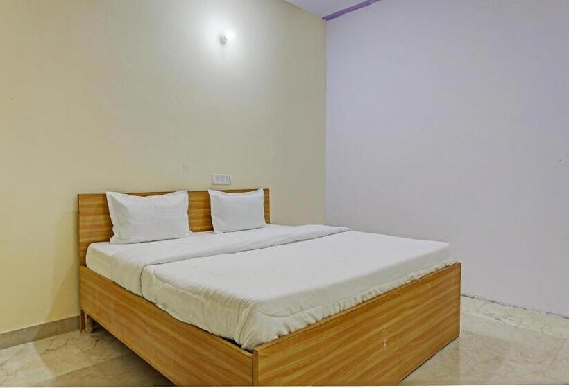 三人经典房间, Fukrey Stays