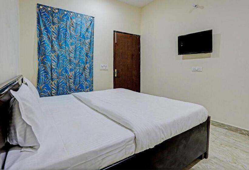 三人经典房间, Fukrey Stays