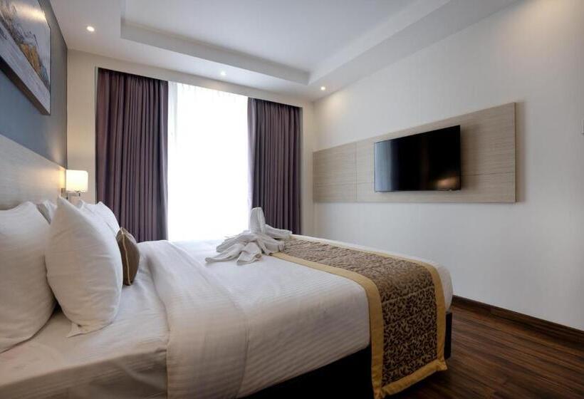 标准间, The Palomar By Crossway