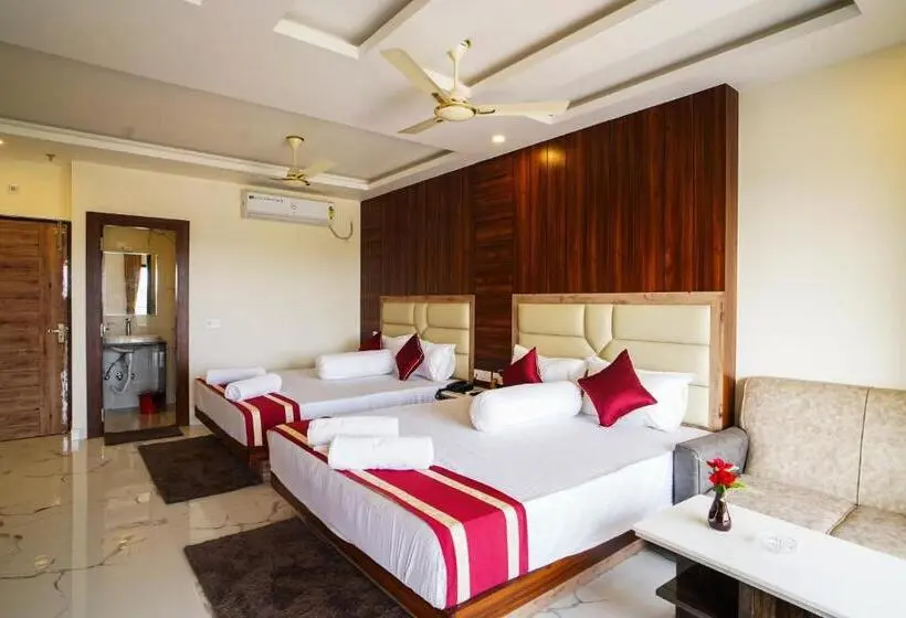 デラックスの４人部屋, Lipi Resort And Spa