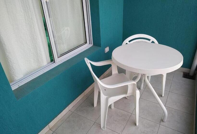 带1个卧室的带阳台的公寓, Casa Host Las Grutas