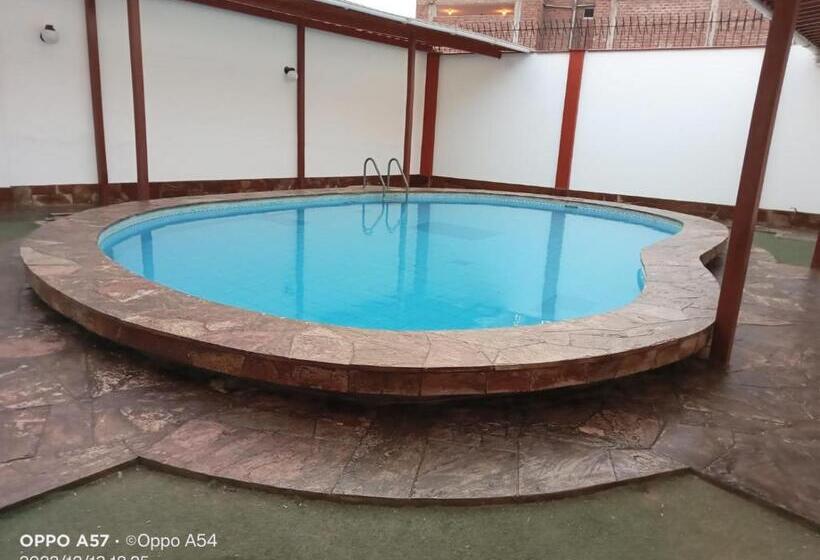 标准单人间, Hospedaje Fremiott