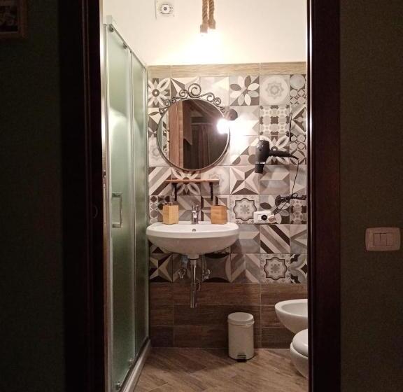 غرفة قياسية, B&b Il Vecchio Lupo