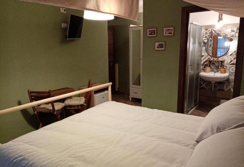 غرفة قياسية, B&b Il Vecchio Lupo