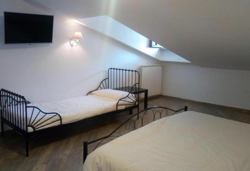 شقة غرفة واحدة, B&b Il Vecchio Lupo