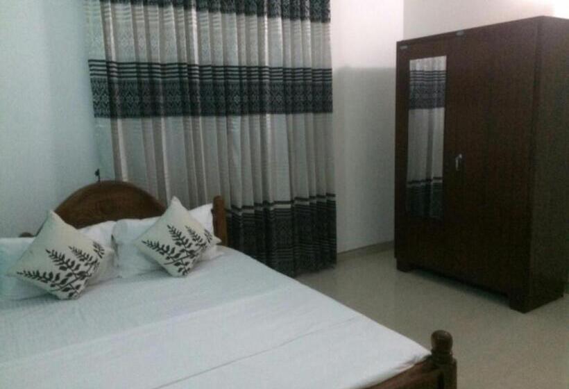 标准三人间, Ahasna Family Villa