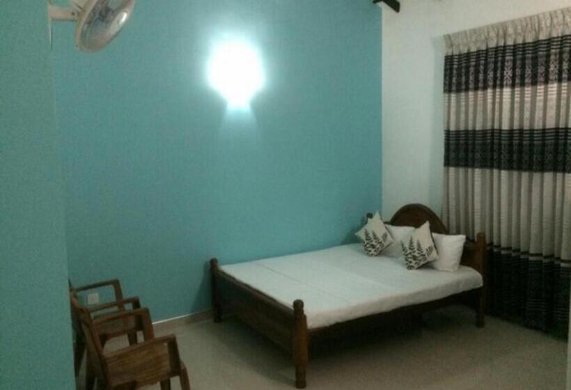 标准三人间, Ahasna Family Villa