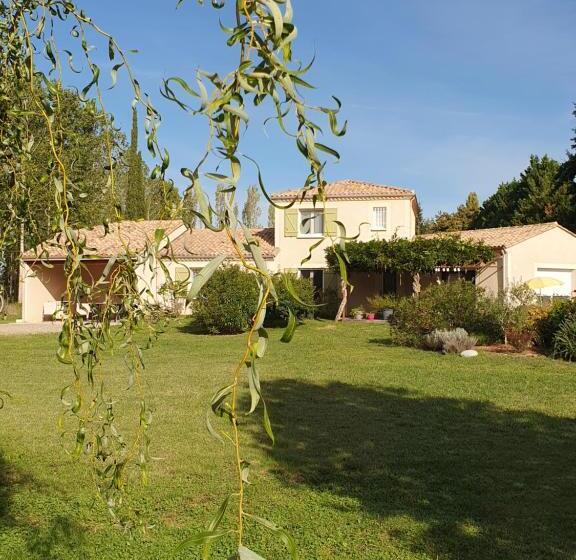 Номер Стандарт Вид на Сад, Suite Climatisée Avec Entrée Privative Les Deux Glycines