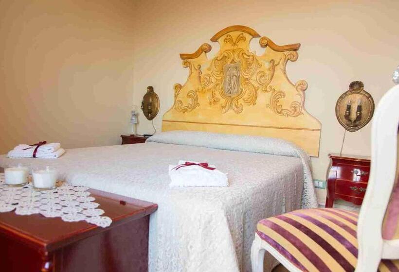 Номер Deluxe с Балконом, Relais Santa Croce All Eremo
