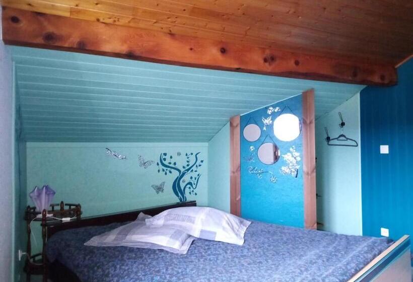Семейный Номер, Zimmer Mit Frühstück