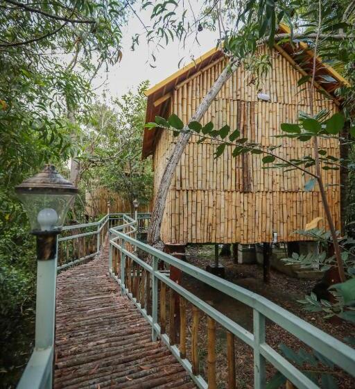 Хижина, Gogo Land Resort & Adventurous Sports