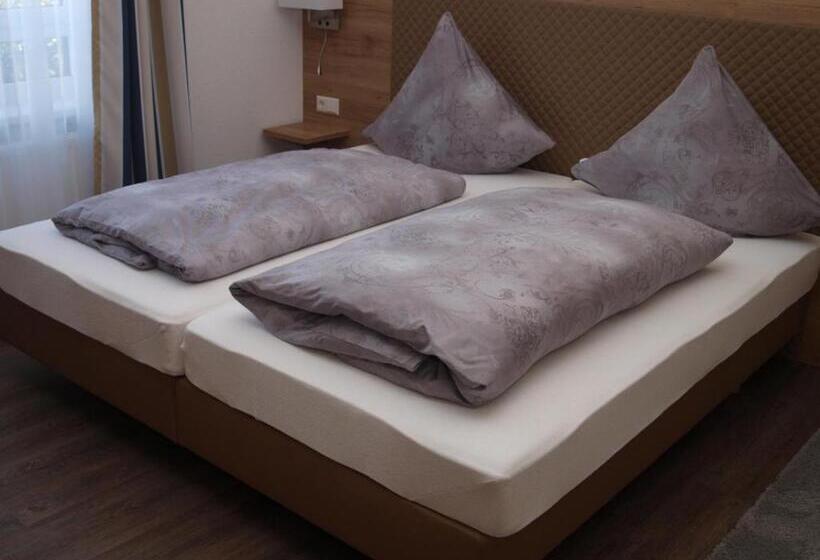 اتاق استاندارد, Anker Garni