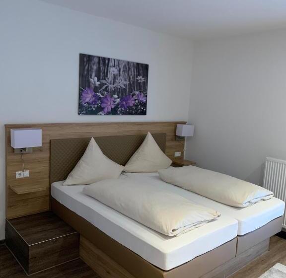 آپارتمان 1 خوابه, Anker Garni