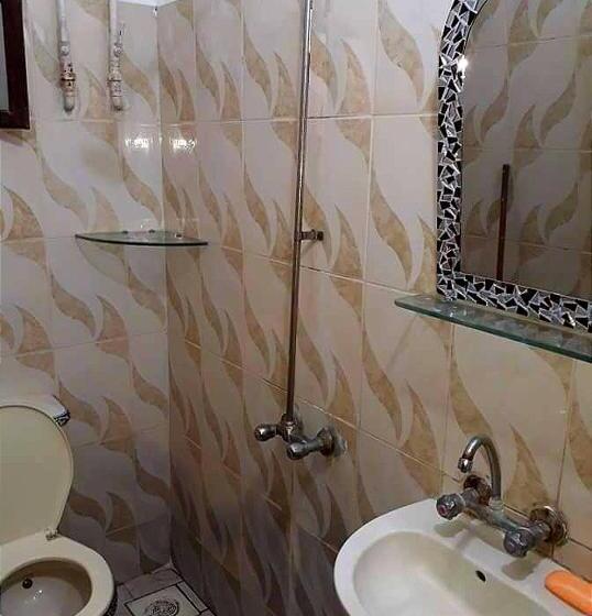 اتاق استاندارد, Fighting Kangaroo Camp