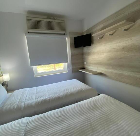 Номер Стандарт, Hi! Monterrey Aeropuerto