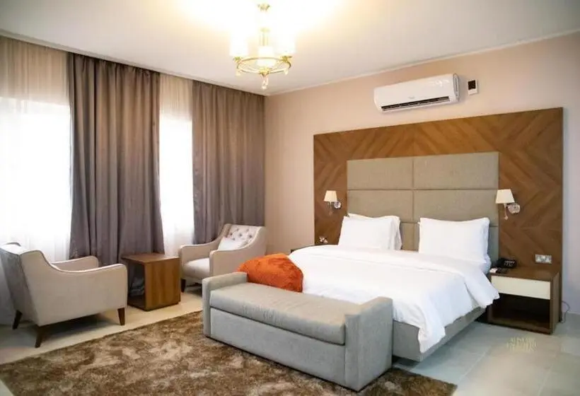آپارتمان 1 خوابه با چشم‌انداز استخر, Metro Apartments