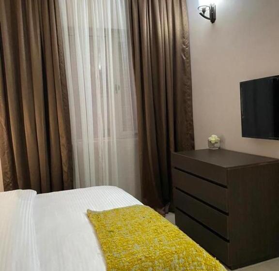 آپارتمان 1 خوابه با چشمانداز استخر, Metro Apartments