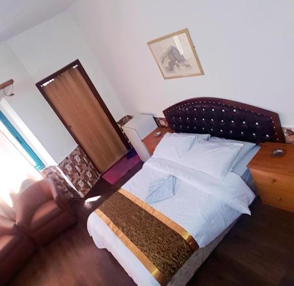 اتاق اکونومی, Crystal Hotel فندق كريستال